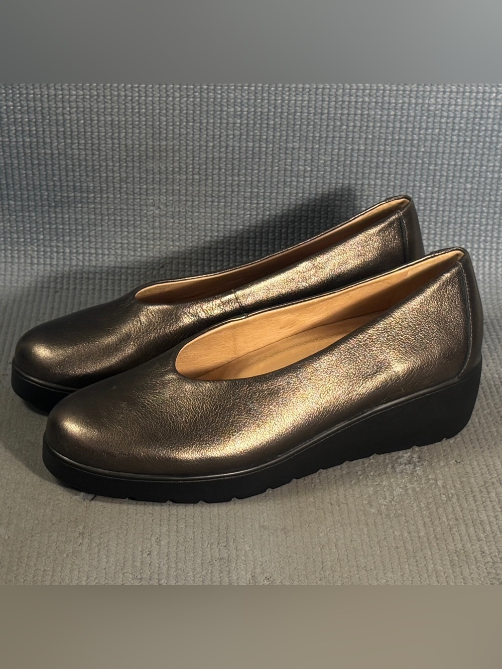Brioso Waverly Leather Sweetheart Wedge Pumps Gunmetal Women’s Size 6.5
